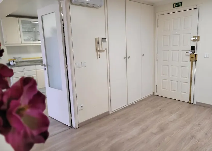 Staynfeel 03 アパート *